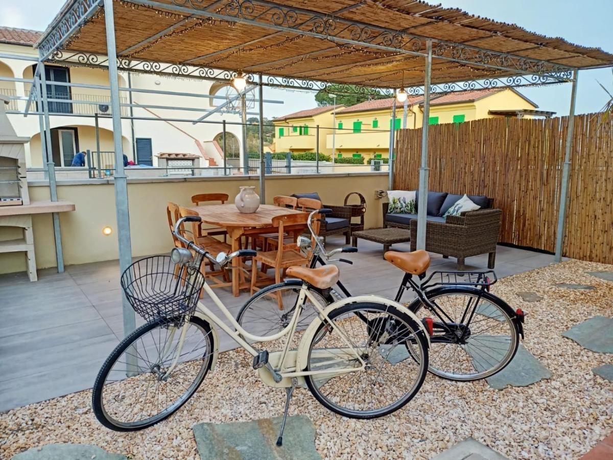 Il Polpoleo In Porto Azzurro Isola D'Elba Apartamento Exterior foto