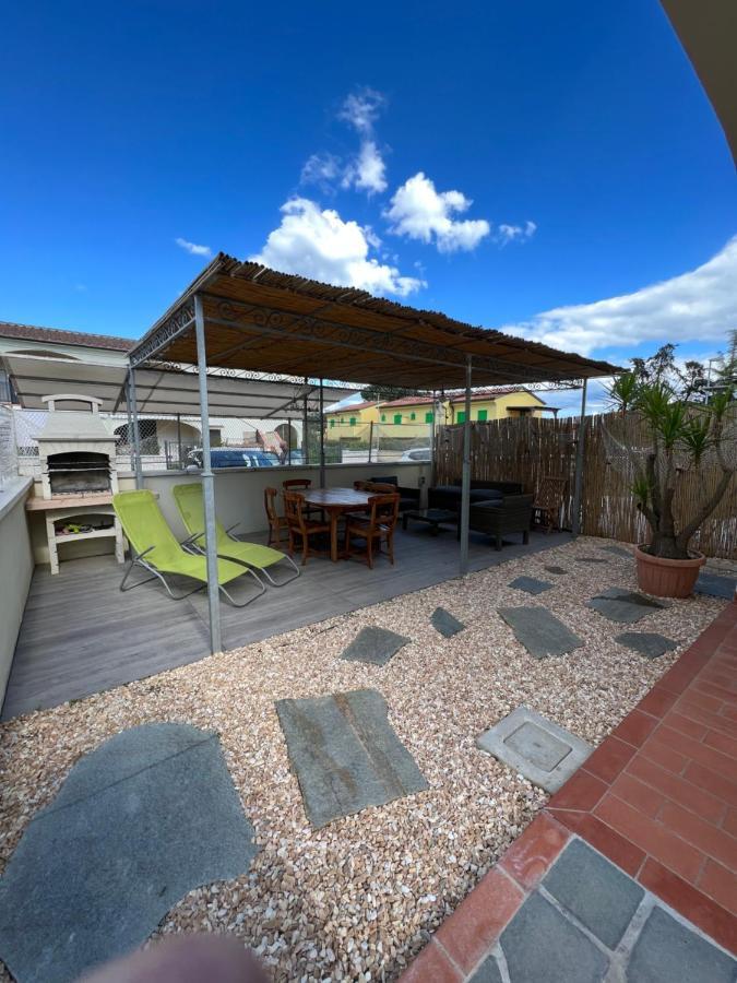 Il Polpoleo In Porto Azzurro Isola D'Elba Apartamento Exterior foto
